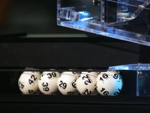 MEGA MILLIONS JACKPOT