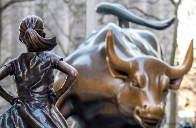 fearless girl bull