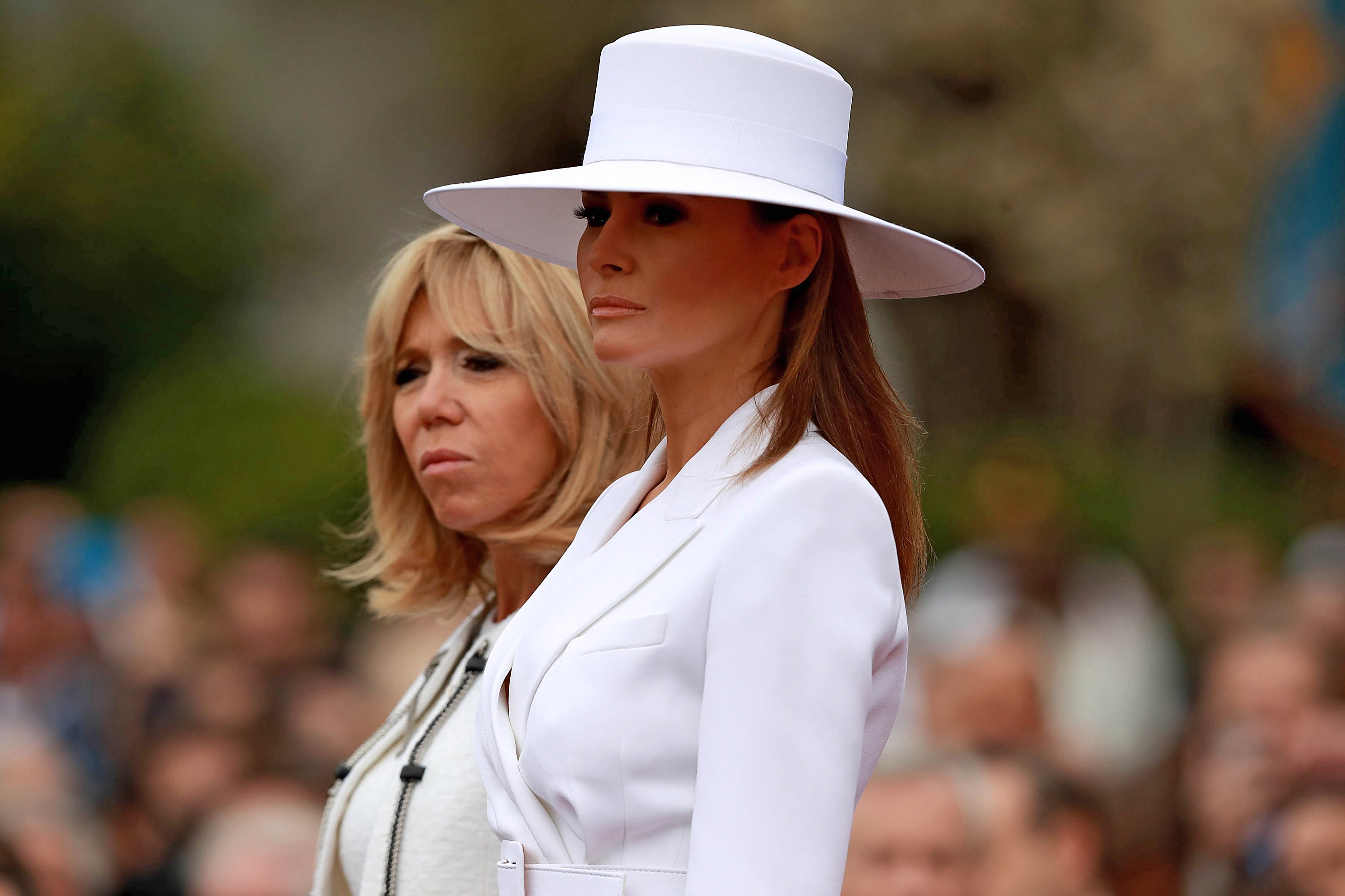 Armchair Fashionistas Had Takes on Melania's Giant Hat: Like 'She Has an  Entire Birdcage' Under There