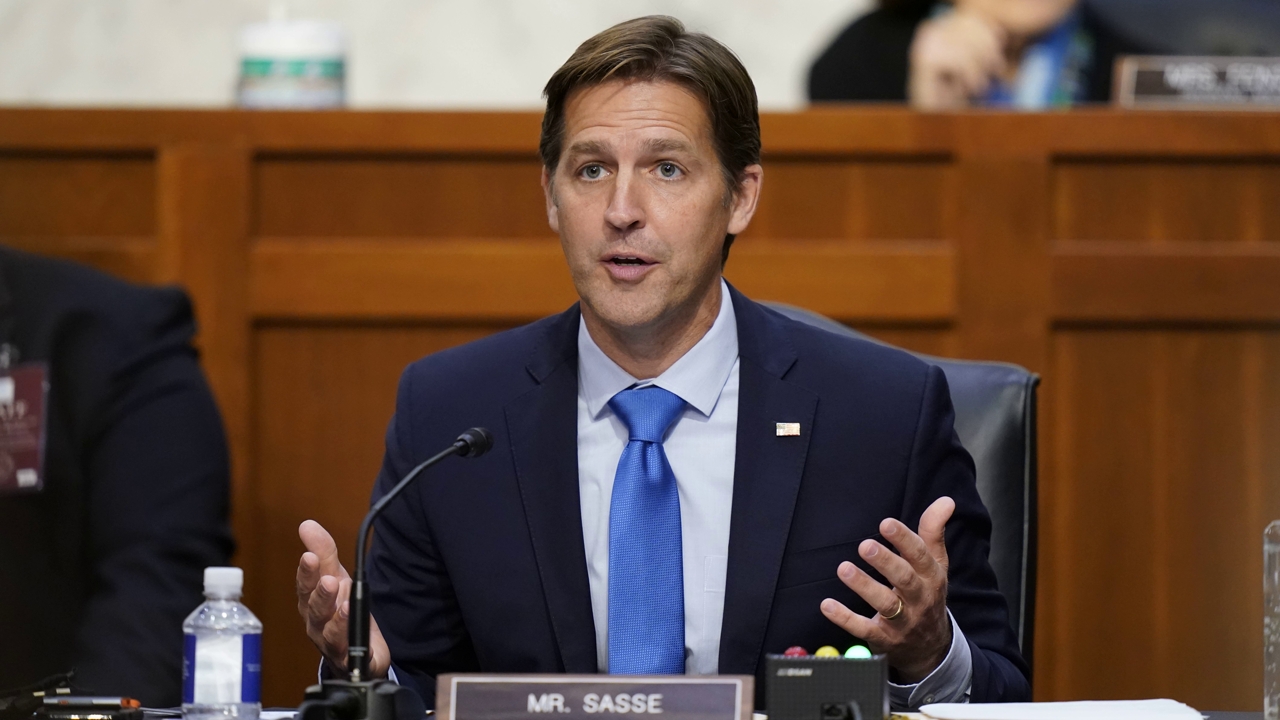 Ben-sasse-GettyImages-1229069841.jpg