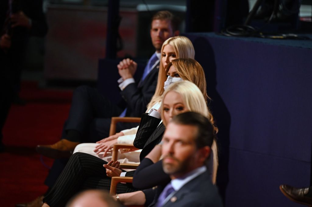 trump family not wearing masks at debate