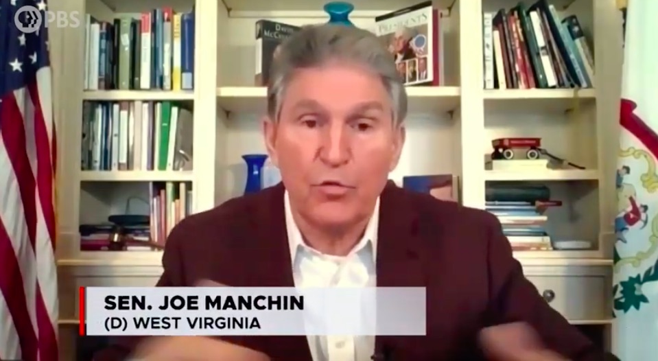Joe Manchin Says Congress Should 'Consider' Ousting Cruz, Hawley Using 14th Amendment