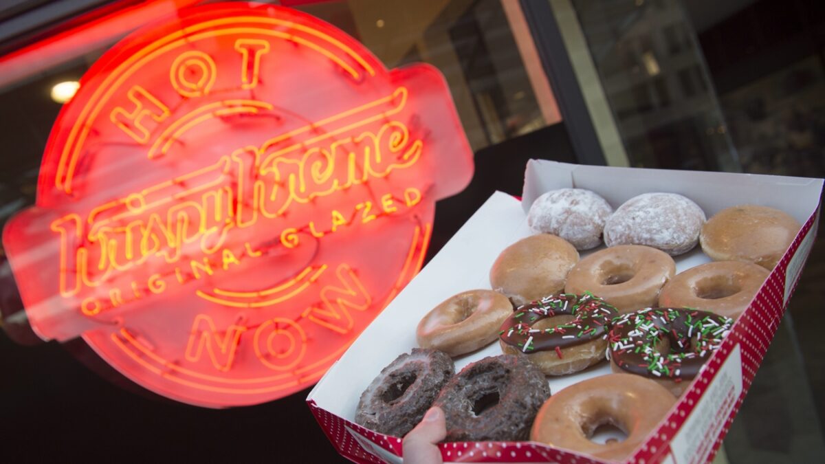 Krispy Kreme's Free Donuts for Vaccinated Spurs Twitter Duel