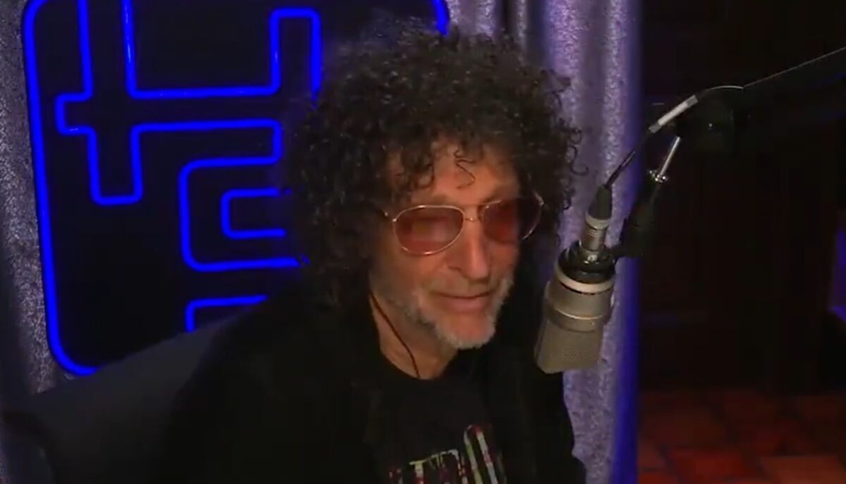 Howard Stern Defends Summer Vacation from Outraged Fans