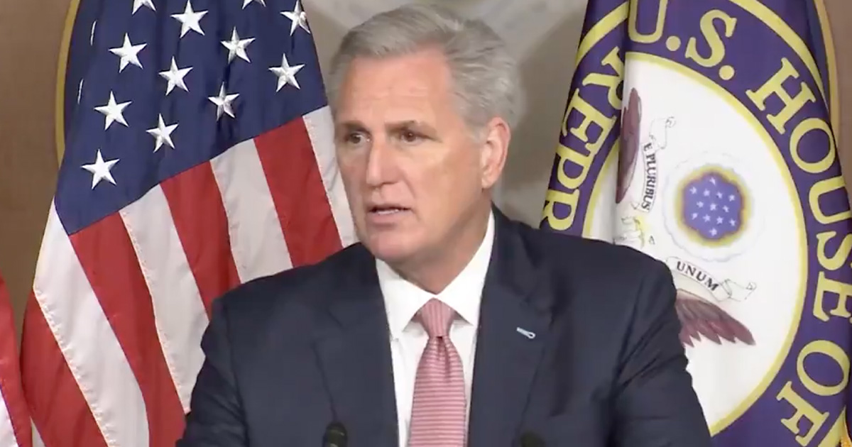 Kevin McCarthy Calls 1/6 Subpoena to Bannon 'Invalid'