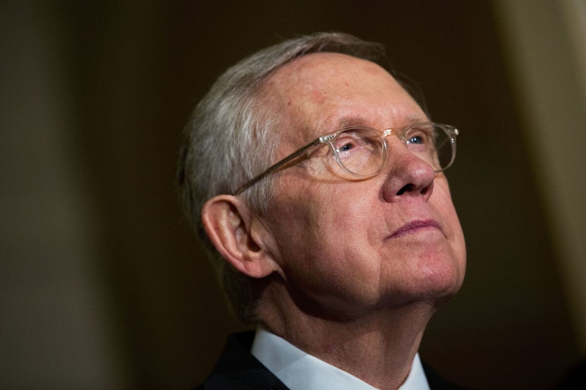 READ the Donald Trump Letter That Hung in Harry Reid's Office