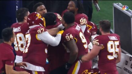 Jonathan Allen throws punch at Daron Payne