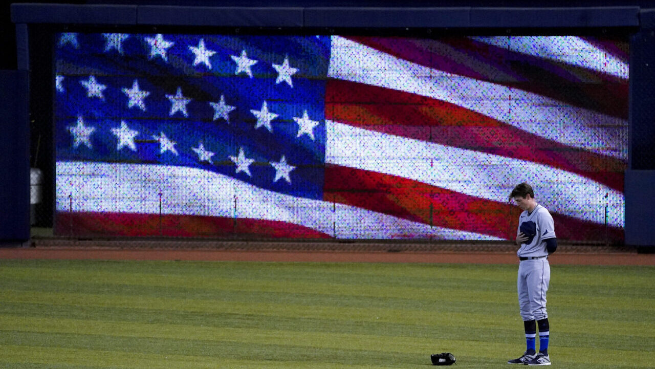 Florida senator mocks national anthem proposal