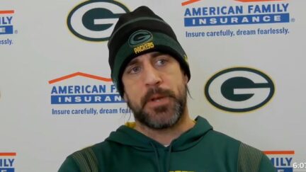 Aaron Rodgers says he doesn't need a toe injection