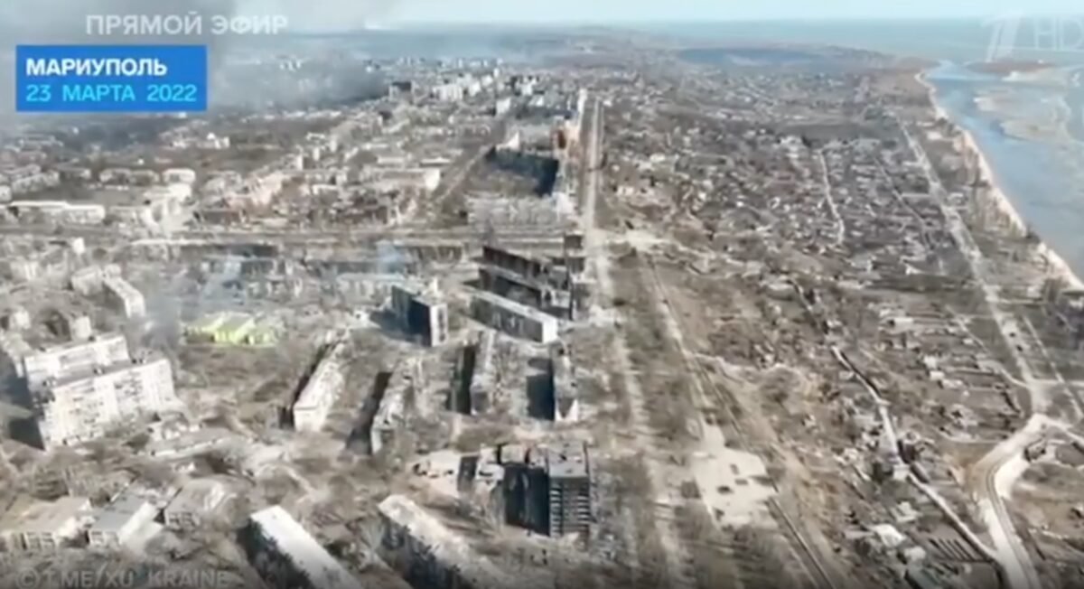 Russian State TV Aires Aerial Footage of Completely Destroyed Mariupol; Host Blame Ukrainians for Scorched Earth