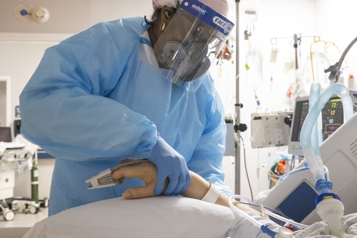 Medical Student on "Leave of Absence" Over Patient Tweet