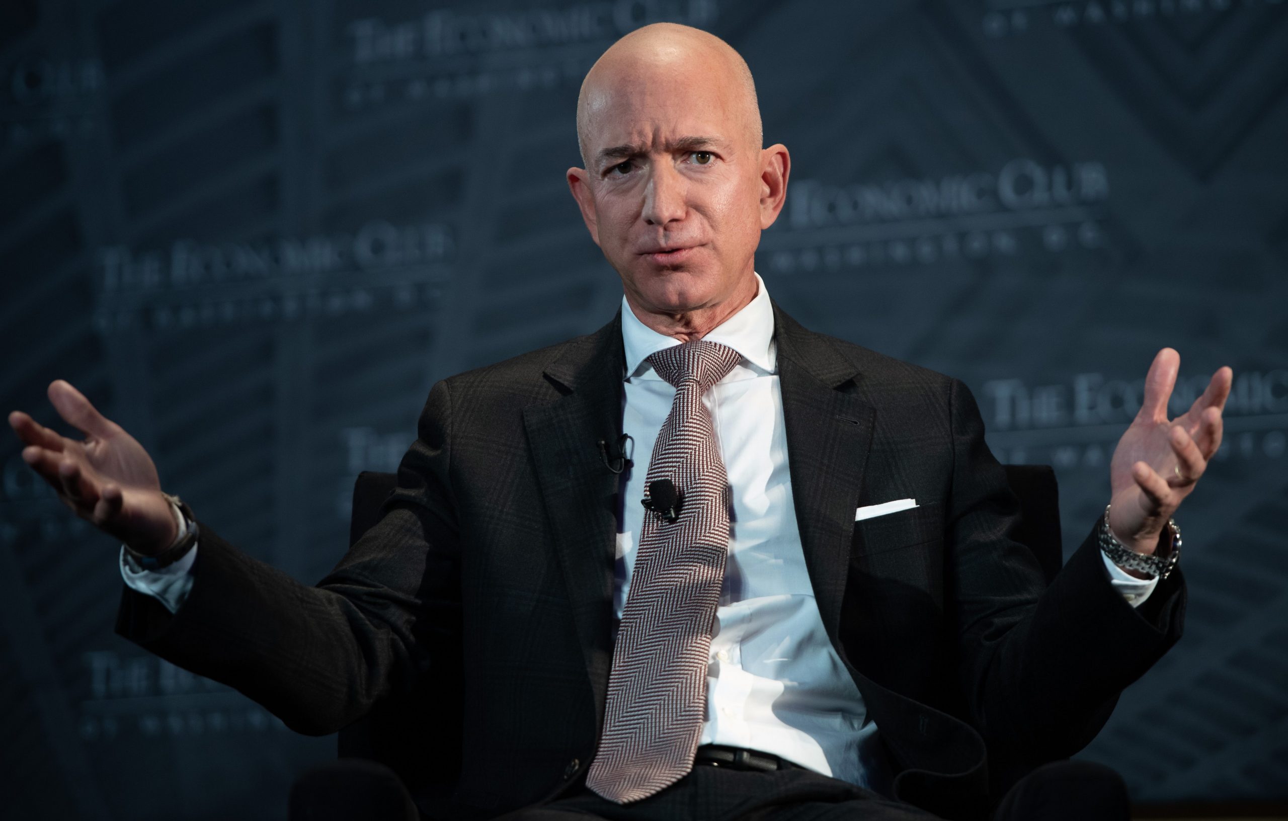 Jeff Bezos Trashes Biden for Blaming Gas Prices on Oil Companies: ‘Straight Ahead Misdirection’ or a ‘Deep Misunderstanding of Basic Market Dynamics’