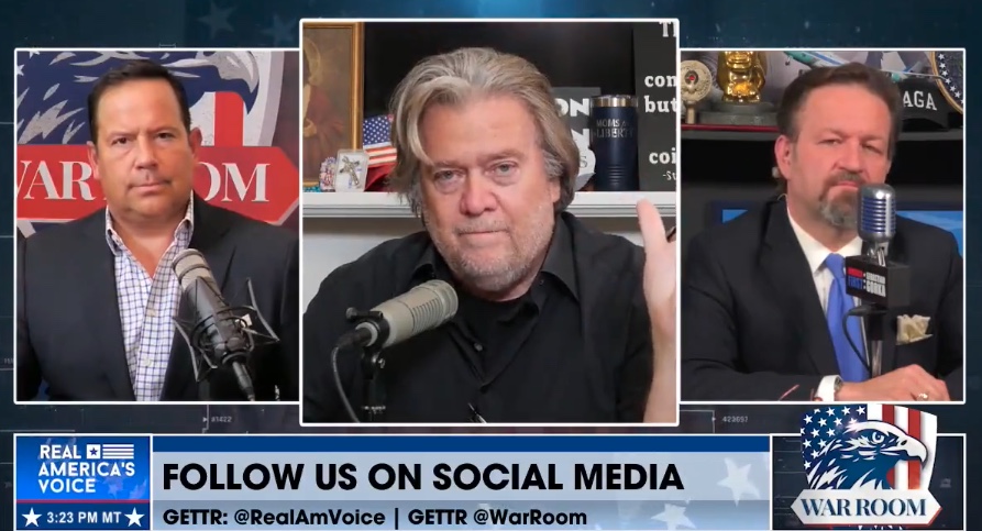 Steve Bannon rips Trump's NFT announcement