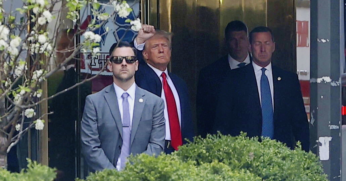 Former president Donald Trump leaves Trump Tower to go to the Courthouse on April 4 2023