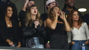 Taylor Swift and Blake Lively at the Week 4 game between the Kansas City Chiefs and New York Giants