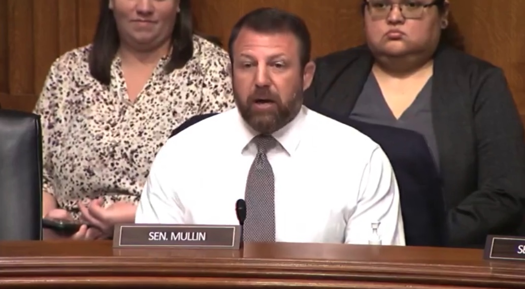 Markwayne Mullin