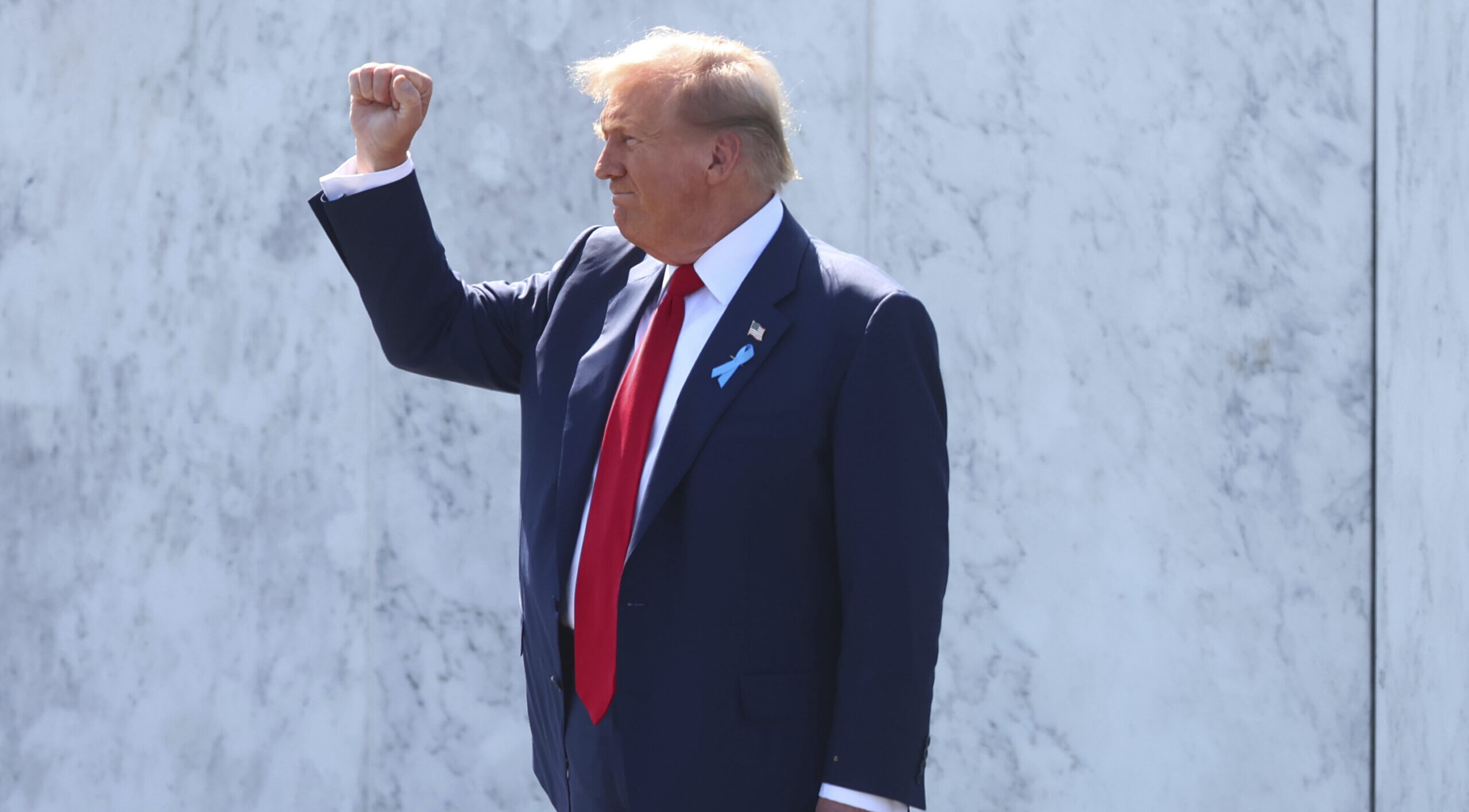 Trump Rally in PA Unusually Empty: NBC News Reporter Notes