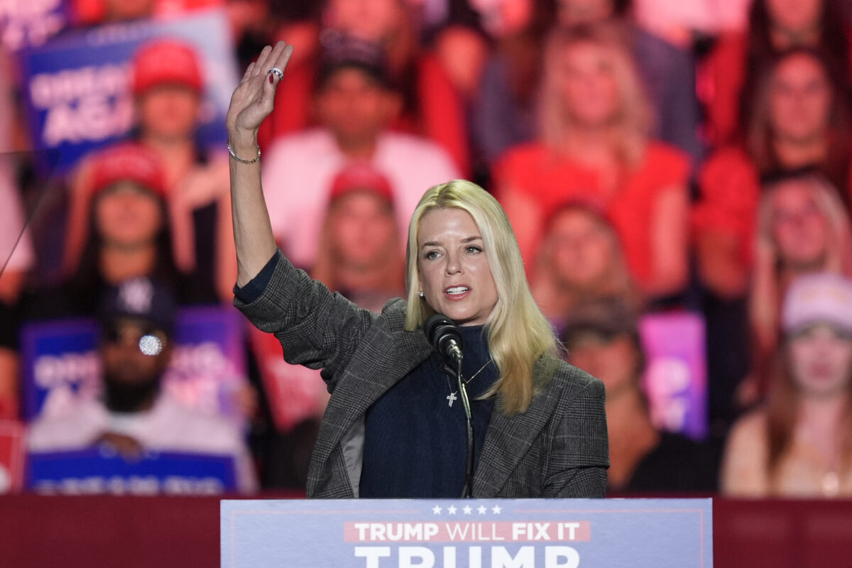 Trump Nominates Ex-Florida Attorney General Pam Bondi As AG