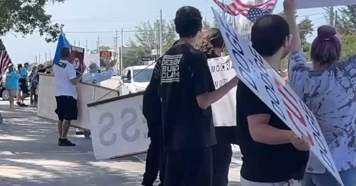 Man Drives Vehicle Into Group of Tesla Protesters Near Mar-a-Lago in ...
