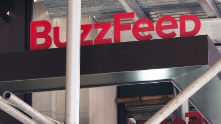 Buzzfeed logo