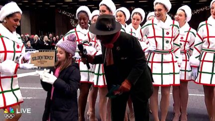 Little Girl Stuns Al Roker As He Gives Her Prize At Thanksgiving Parade