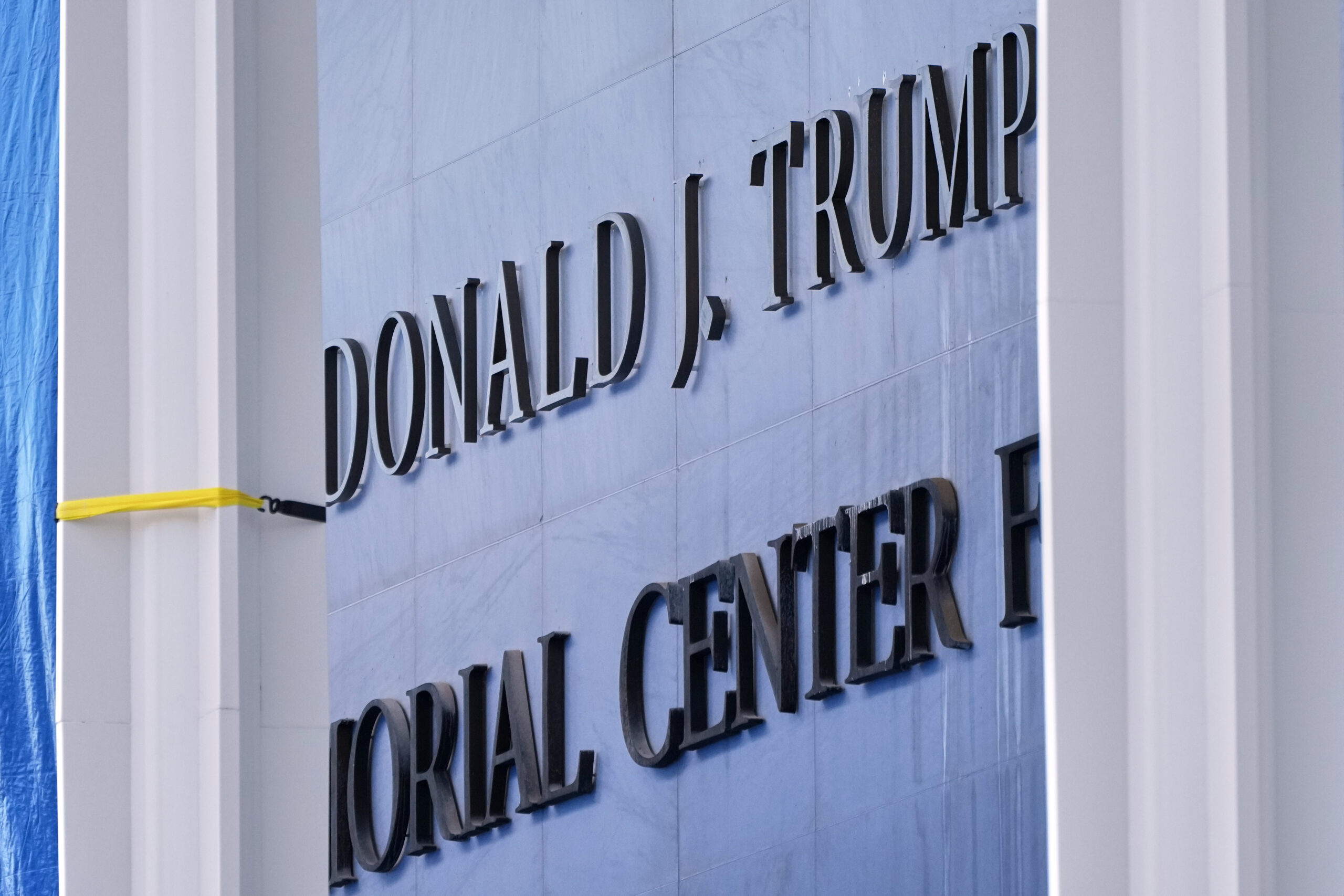 Kennedy Center Ordered to Shell Out Big Bucks to Musician Who Canceled Show After Trump Slapped His Name on the Building