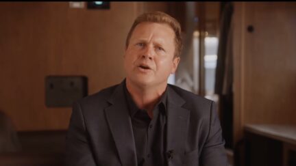 spencer pratt in a black jacket and black shirt